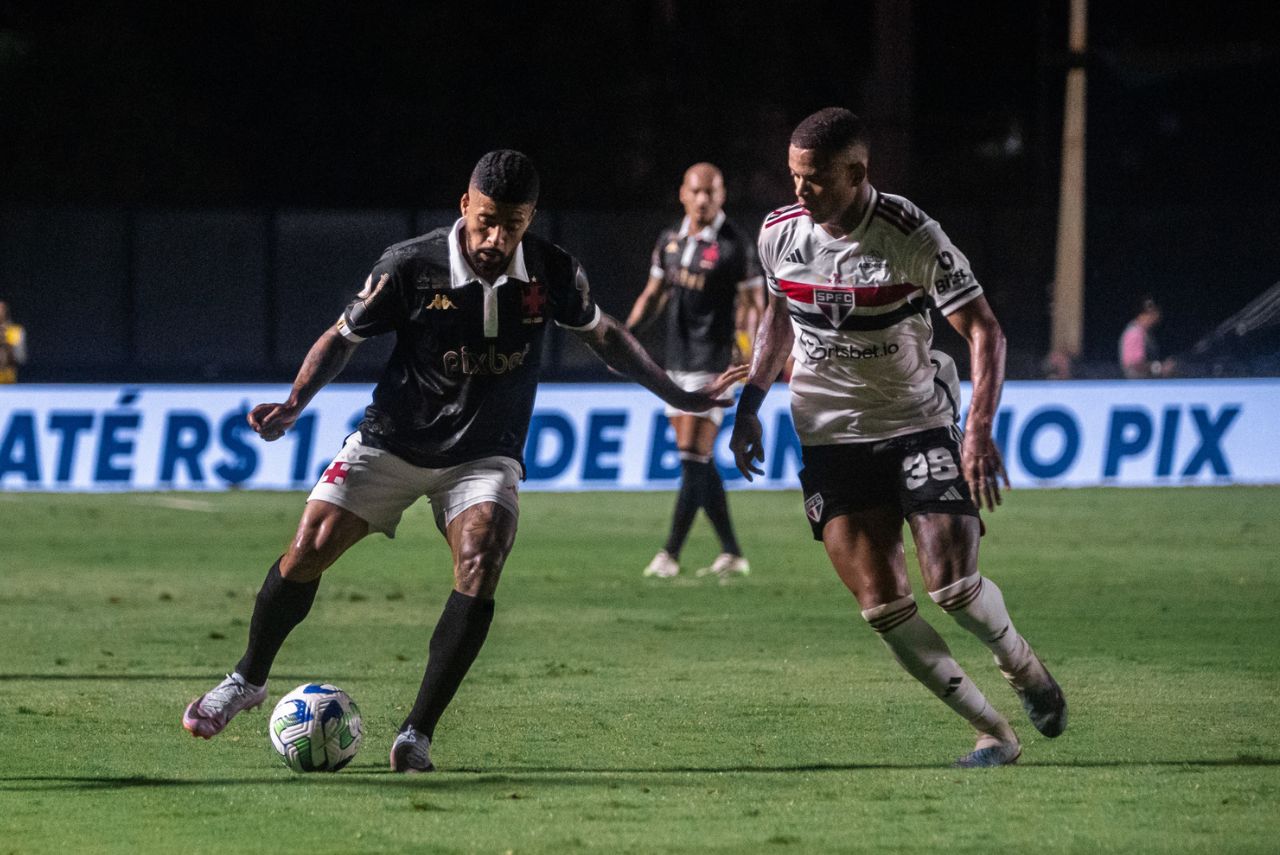 Em Jogo Equilibrado Vasco E S O Paulo Empatam Sem Gols