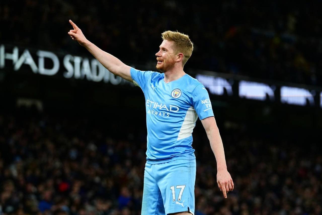 De Bruyne, do City, admite possibilidade de jogar na Arábia Saudita