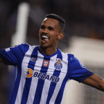 Wenderson Galeno, do Porto, em jogo contra o Atlético de Madrid