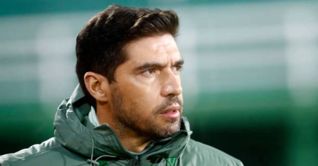 Abel Ferreira recebe punição do STJD Foto: Divulgação