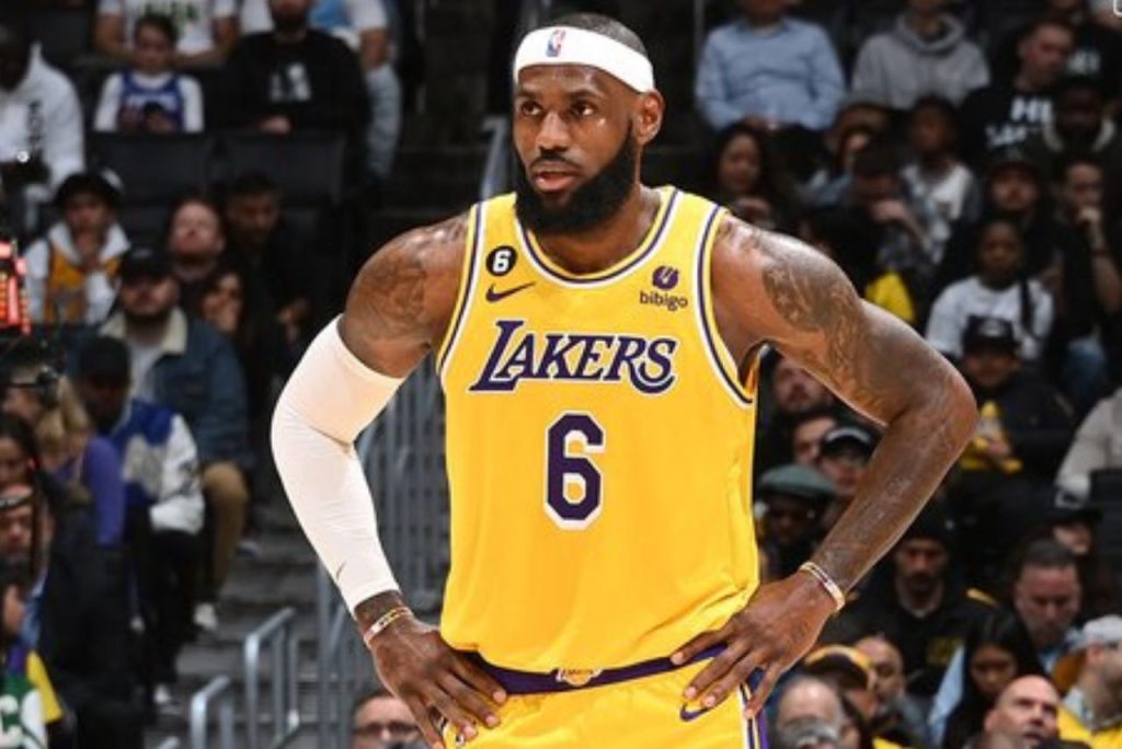 LeBron James é o maior pontuador da história da NBA