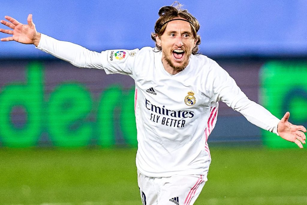 Meia Luka Modric comemora gol pelo Real Madrid