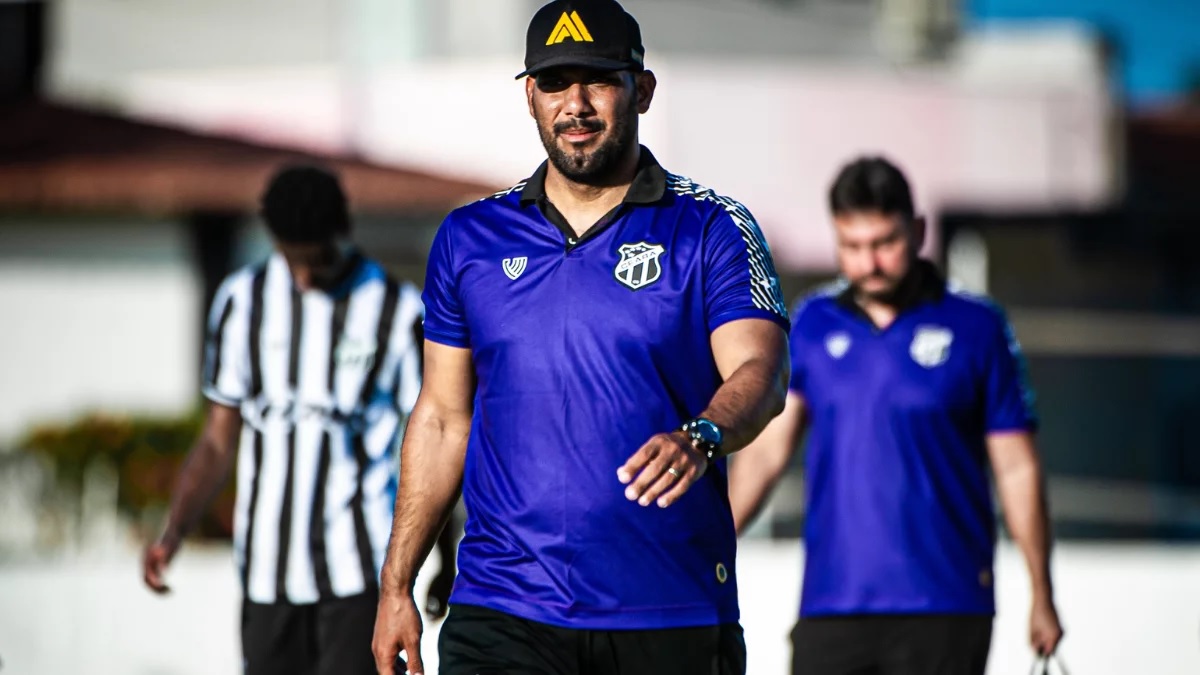 Alison Henry, técnico do sub-20 do Ceará.