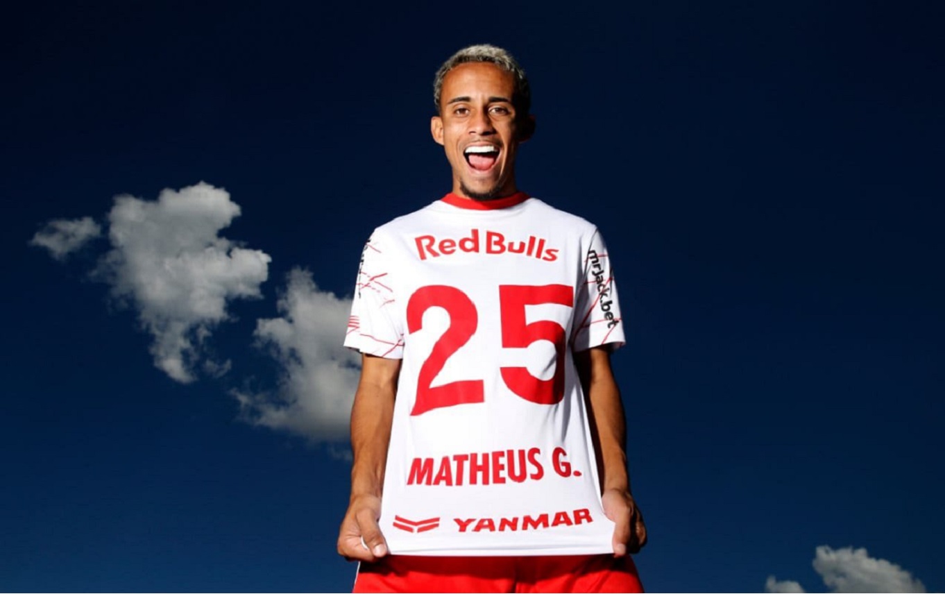Matheus Gonçalves - O meia rubro-negro deve ficar Red Bull Bragatino até dezembro deste ano