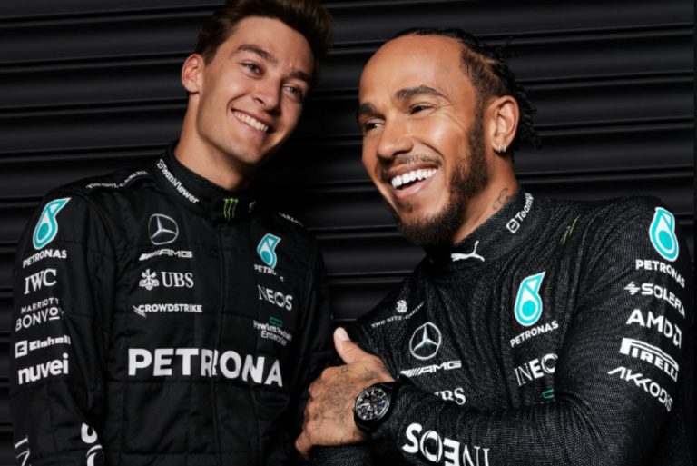 <p>Lewis Hamilton e George Russell serão pilotos da Mercedes na Fórmula 1 até 2025 Foto: Mercedes/Divulgação </p>
