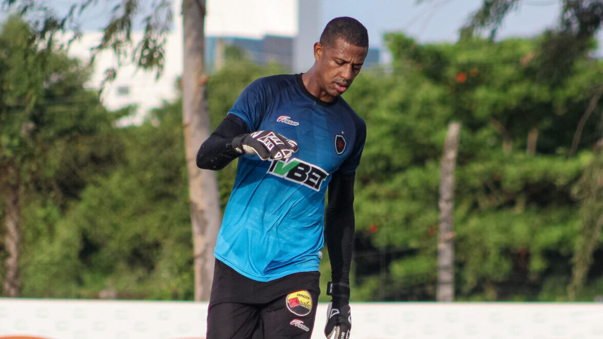 Mota, goleiro do Botafogo-PB. Foto: Cristiano Santos / Botafogo-PB