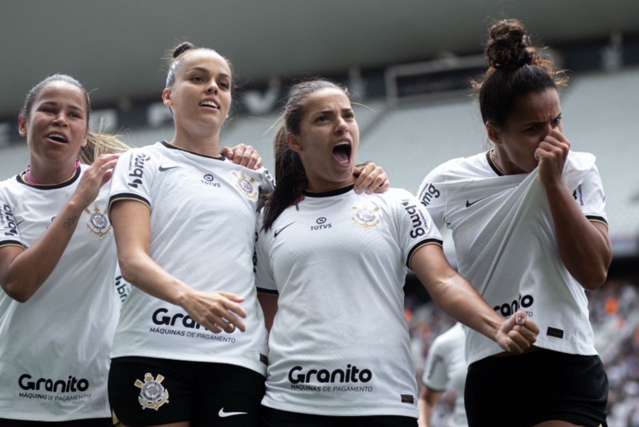 Semifinais do Brasileirão Feminino iniciam neste domingo (27) Foto: Adriano Fontes/CBF