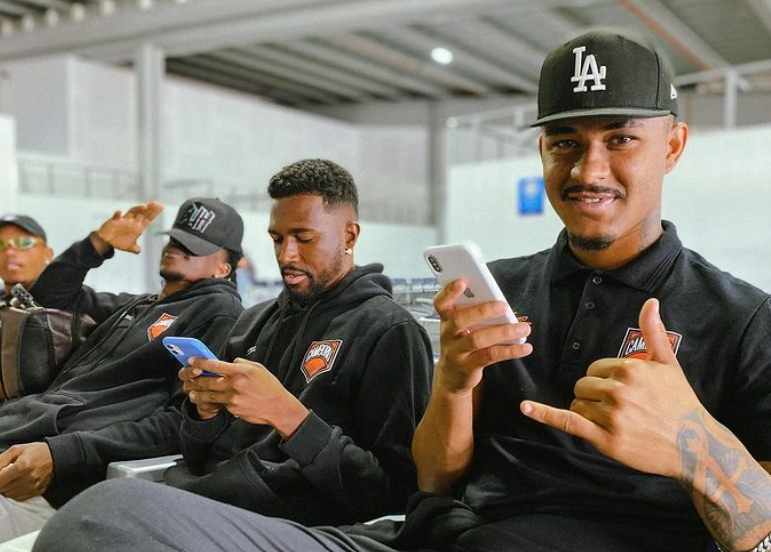 Na Série D, Camboriú faz a sua primeira viagem de avião oficial Foto: Camboriú FC/Instagram