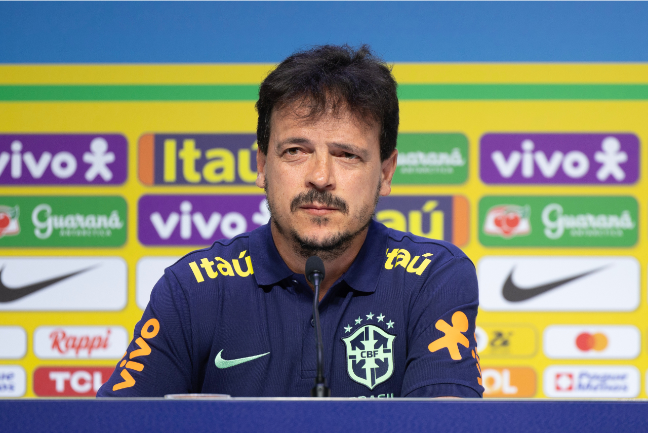 Fernando Diniz comentou atuação do Brasil diante da Venezuela Foto: Thais Magalhães/CBF