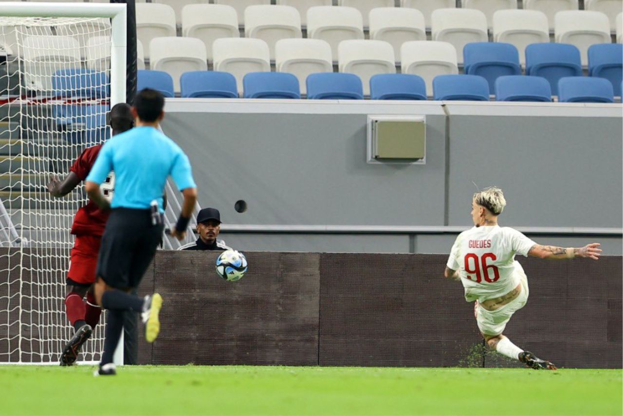 Roger Guedes marca em estreia e garante vitória para o Al-Rayyan Foto: Al-Rayyan SC/Twitter