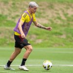 Ayrton Lucas em treino do Flamengo