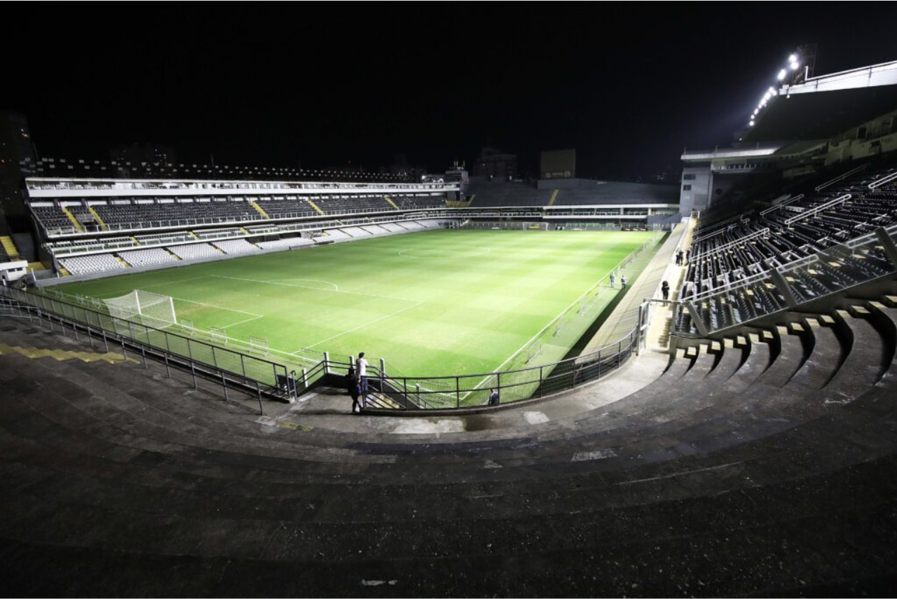 Vila Belmiro voltará a receber torcida no dia 20 de agosto