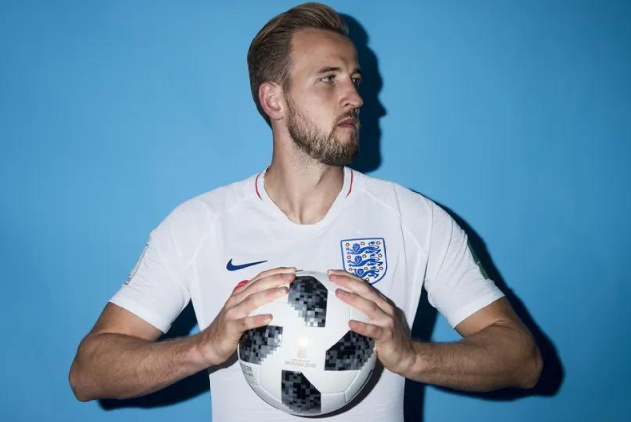 Harry Kane quer cumprir contrato no Tottenham até 2024 (Foto: Clive Rose/FIFA)