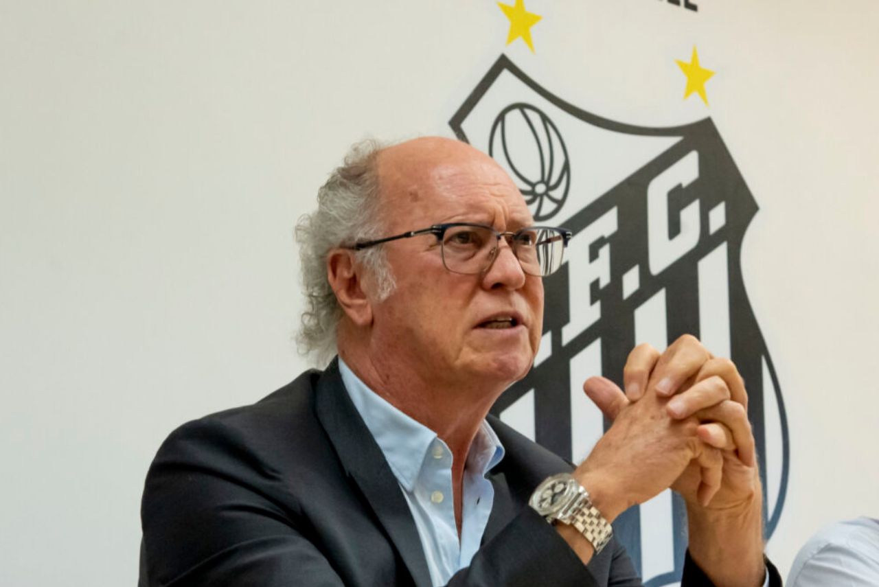 Paulo Roberto Falcão, coordenador de futebol do Santos Foto: Ivan Storti/Santos FC