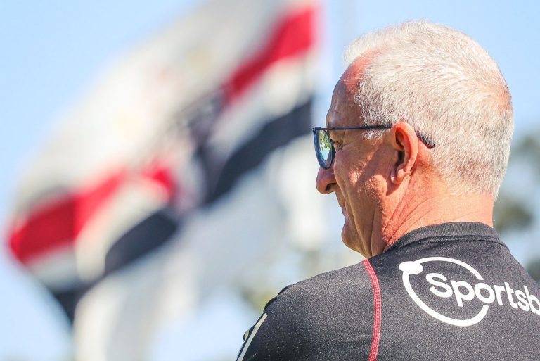 <p>Dorival Júnior conquistou a primeira Copa do Brasil do São Paulo. Foto: Reprodução / SPFC</p>
