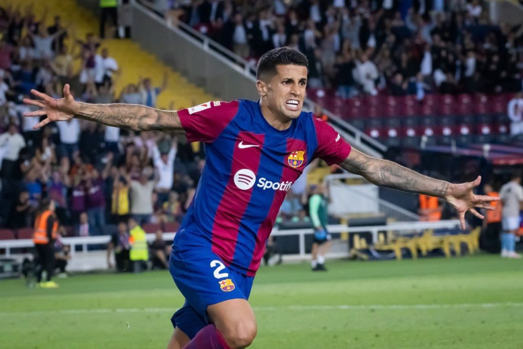 João Cancelo, Barcelona