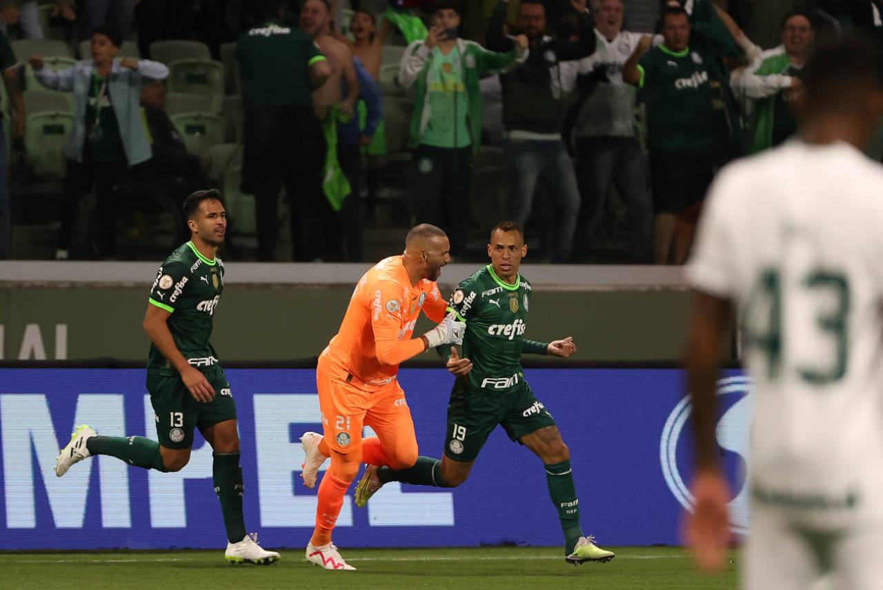 Breno Lopes