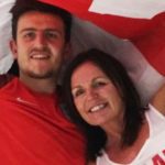 Mãe de Harry Maguire saiu em defesa do filho após críticas (Foto: Zoe Maguire/Instagram)