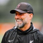Klopp durante treino do Liverpool