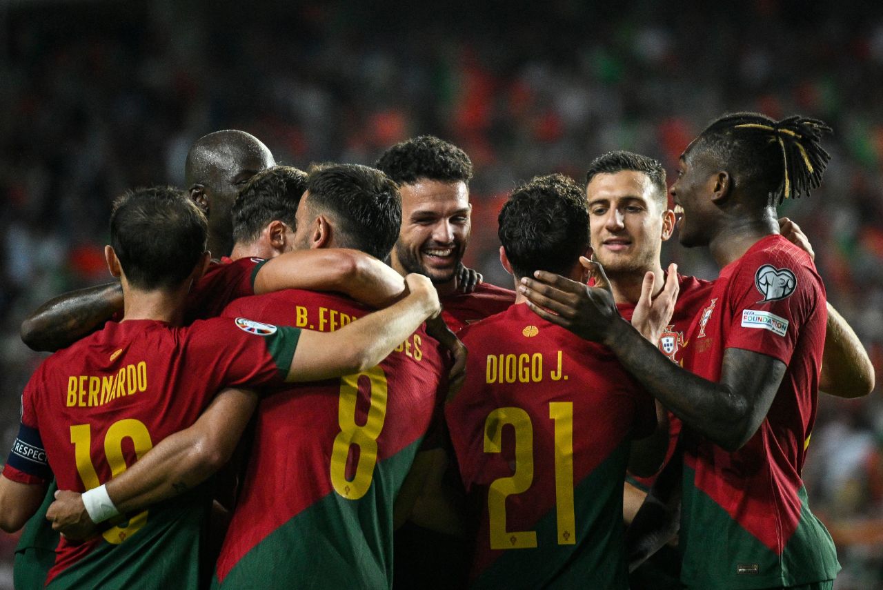Portugal goleia Luxemburgo