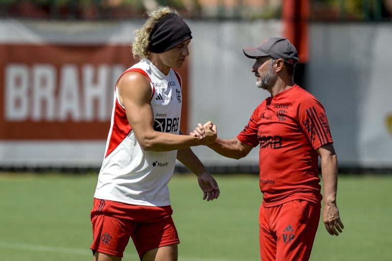 <p>Victor Pereira esteve no comando do Flamengo por 16 jogos. Foto: Paula Reis/Flamengo</p>
