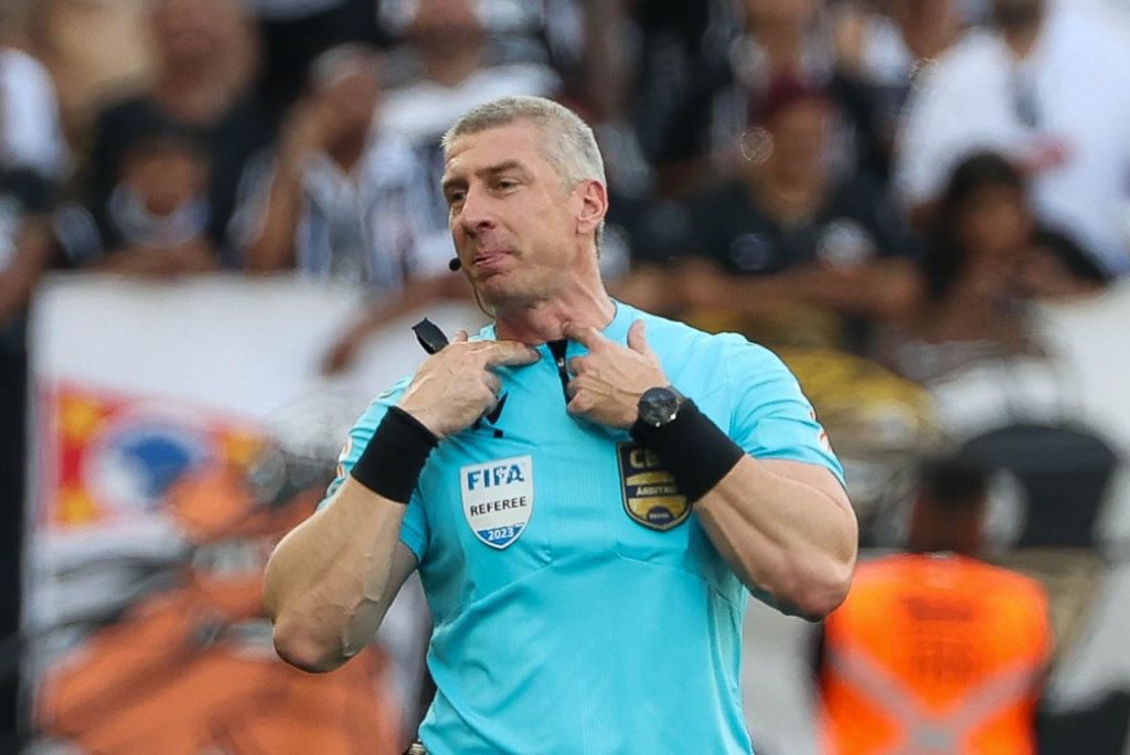 Anderson Daronco apitou a final da Copa do Brasil 2023