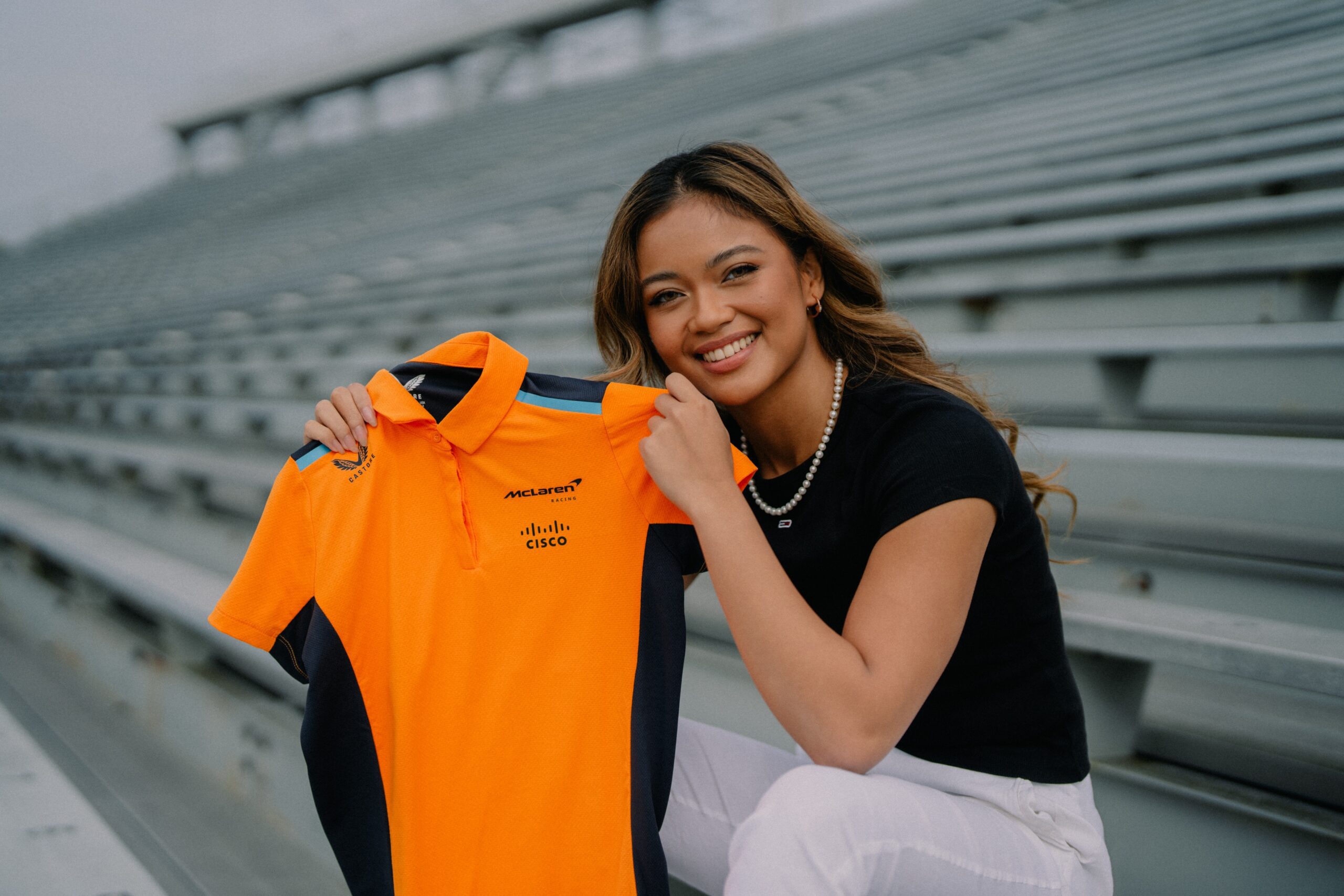 McLaren anuncia Bianca Bustamante para equipe de pilotos Foto: McLaren/Divulgação