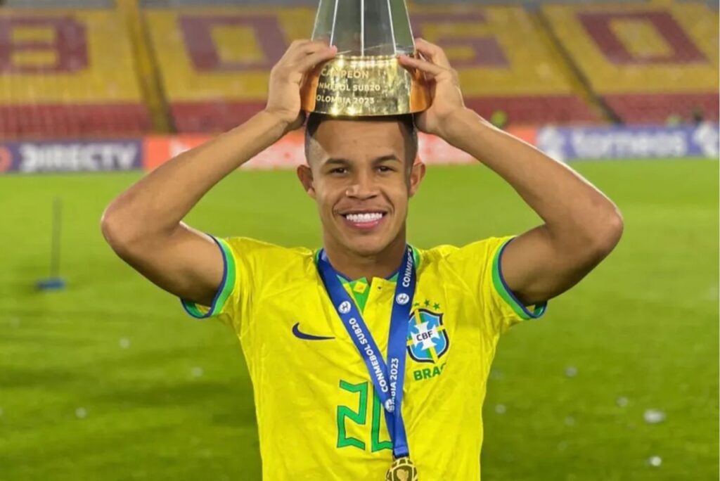 Pedro, do Corinthians, foi campeão Sul-Americano Sub-20