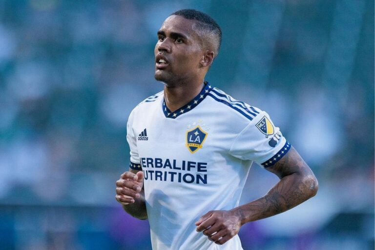 <p>Douglas Costa atuou no LA Galaxy nas últimas duas temporadas (Foto: Divulgação/Instagram)</p>