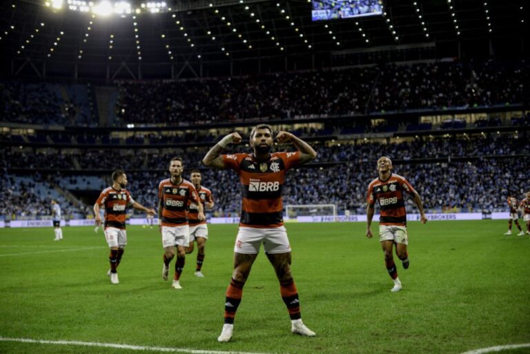 <p>Gabigol não marca há três meses com a bola rolando e tem baixa média de gols recente (Foto: Marcelo Cortes/CRF)</p>
