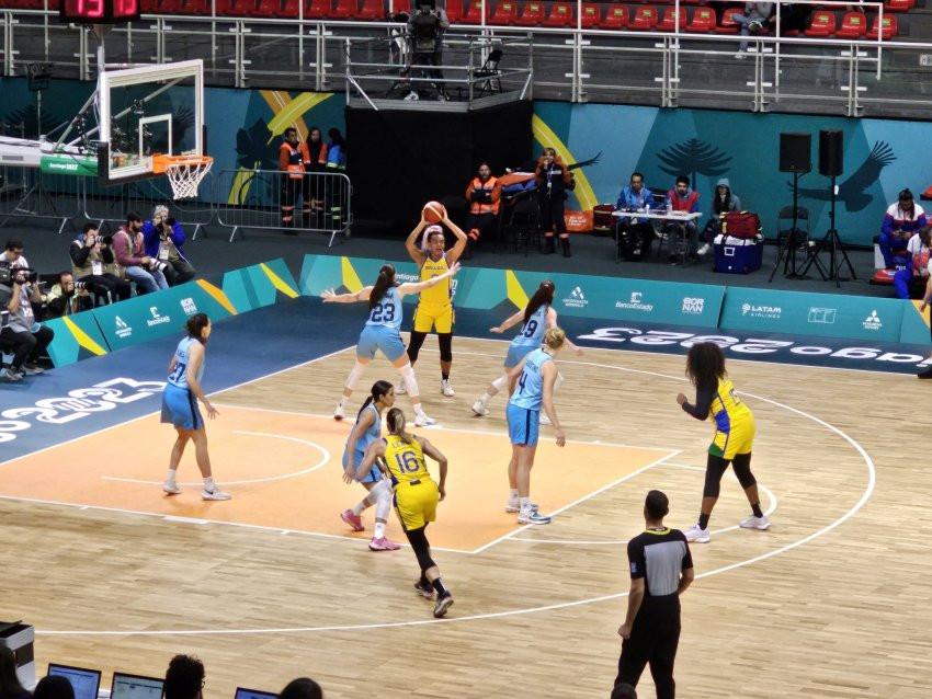Brasil vence a Argentina e vai à final do basquete feminino no Pan Foto: CBB/Divulgação