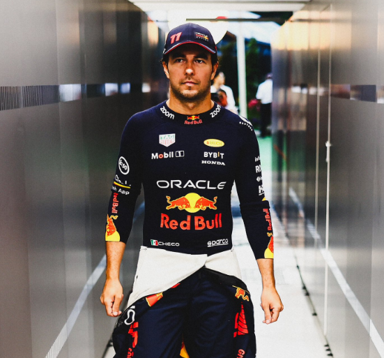 Pérez admitiu que vive sua temporada mais difícil na Red Bull Foto: Sergio Pérez / X