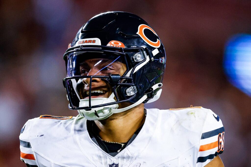 Justin Fields está lesionado