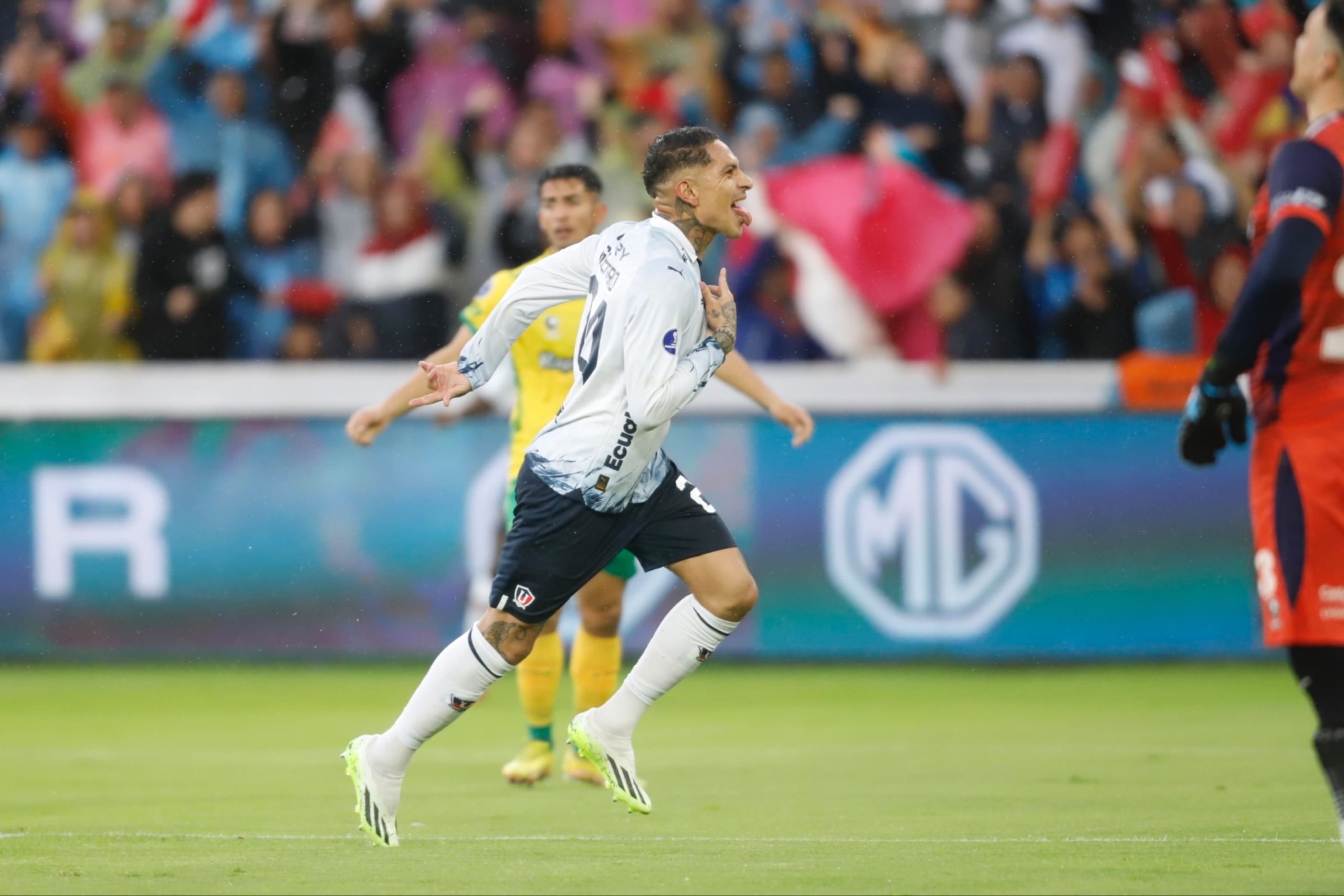 LDU X Defensa