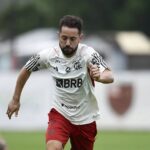 Everton Ribeiro quer ficar no flamengo
