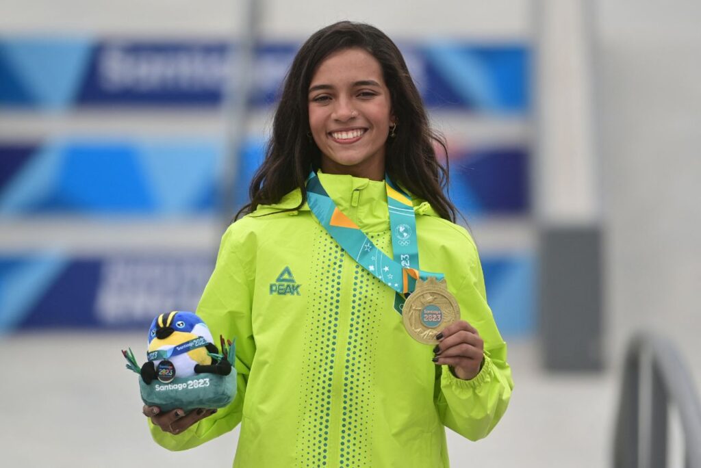 Rayssa Leal conquistou um ouro para o Brasil no skate street