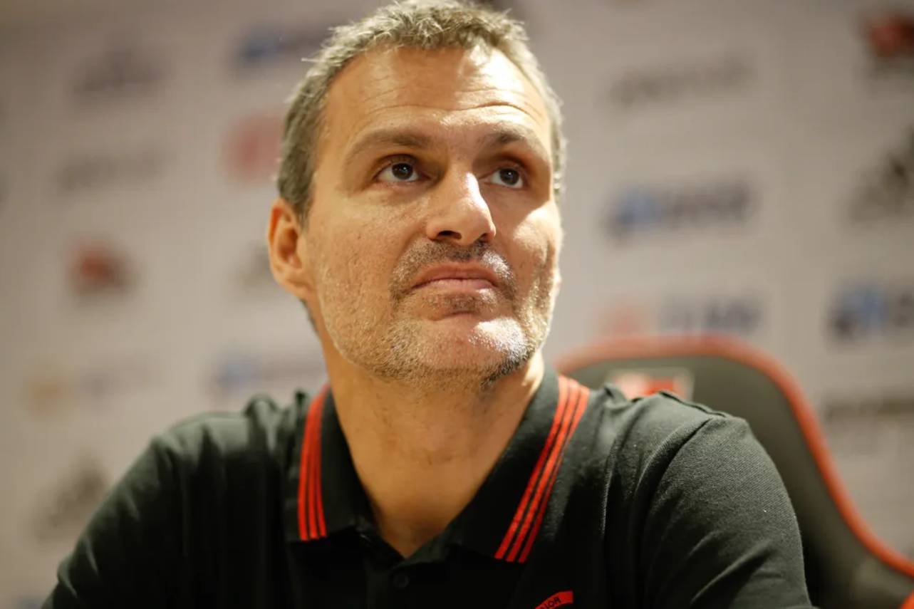 Diretor do Flamengo criticou arbitragem