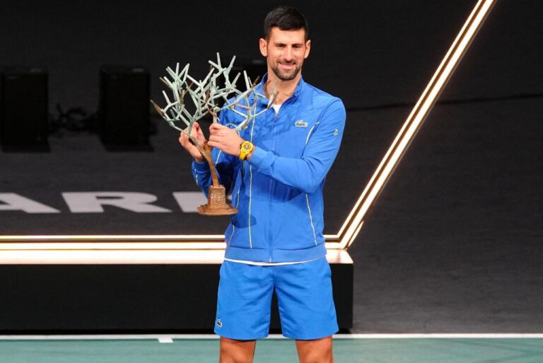 <p>Djokovic após vitória em Paris. Foto: Dimitar Dilkoff / AFP</p>
