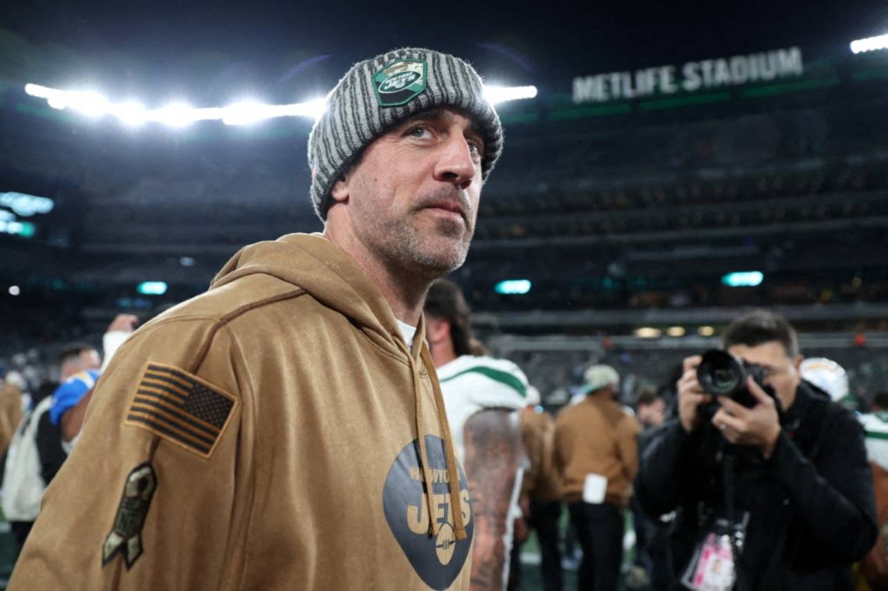 Aaron Rodgers está lesionado