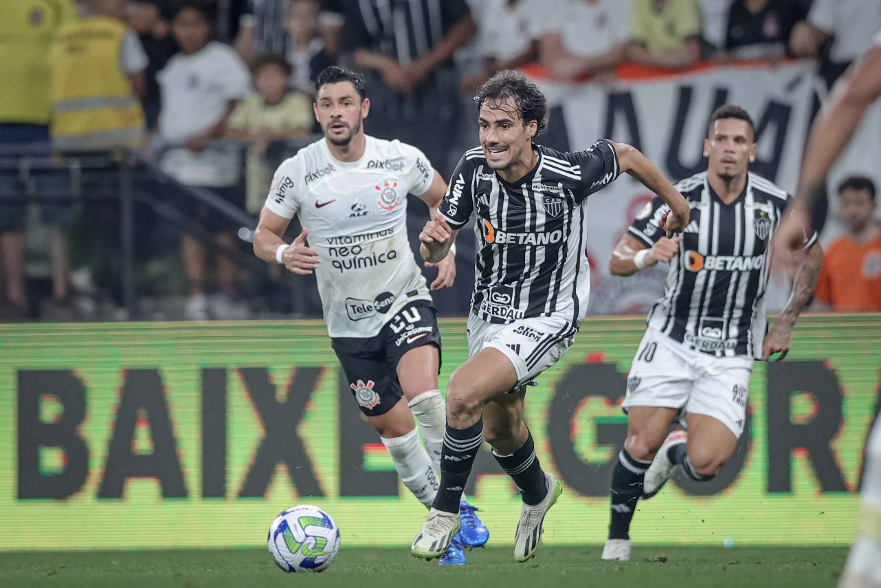 Corinthians e Atlético-MG empataram em 1x1