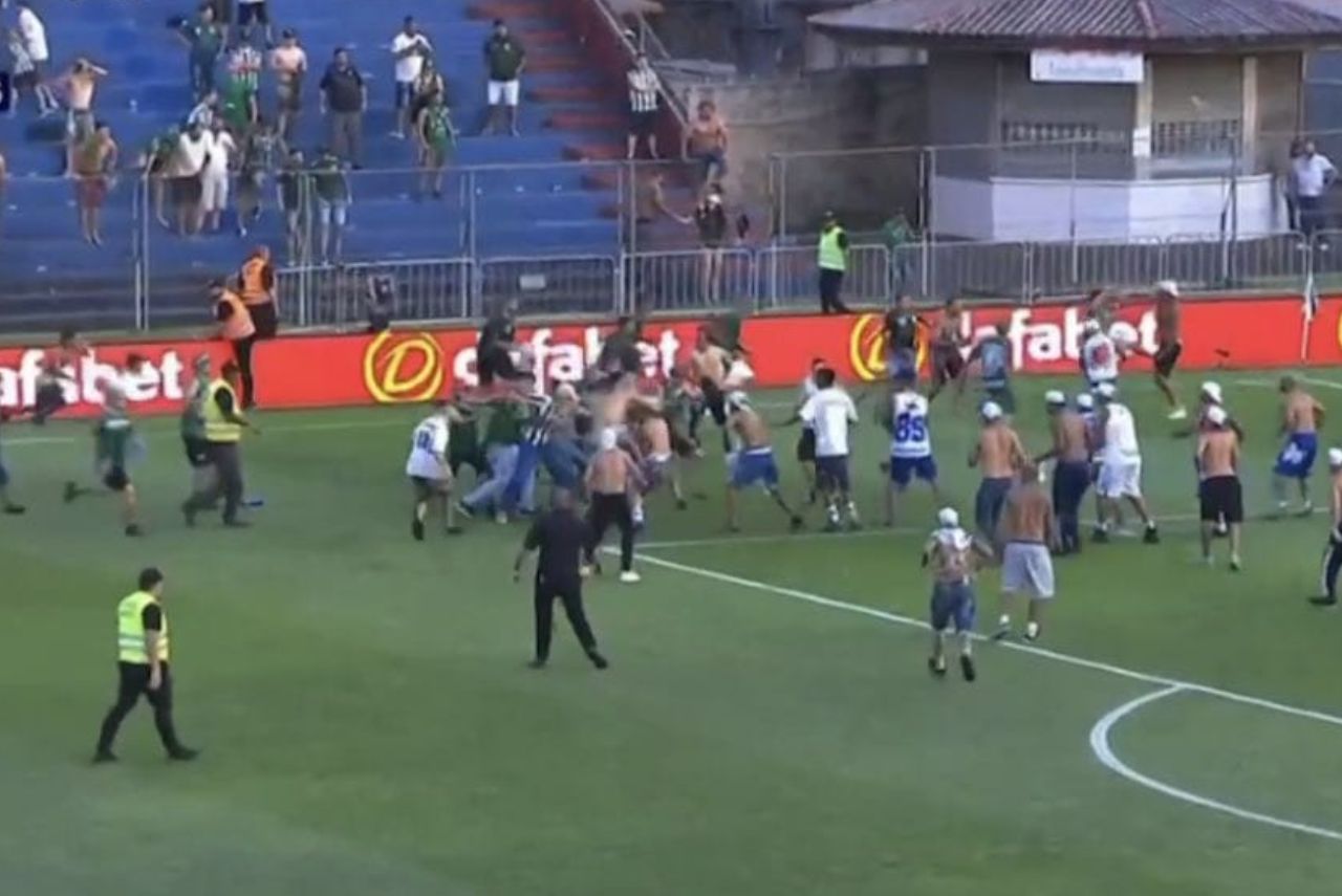 Confusão aconteceu após gol do Coritiba contra o Cruzeiro