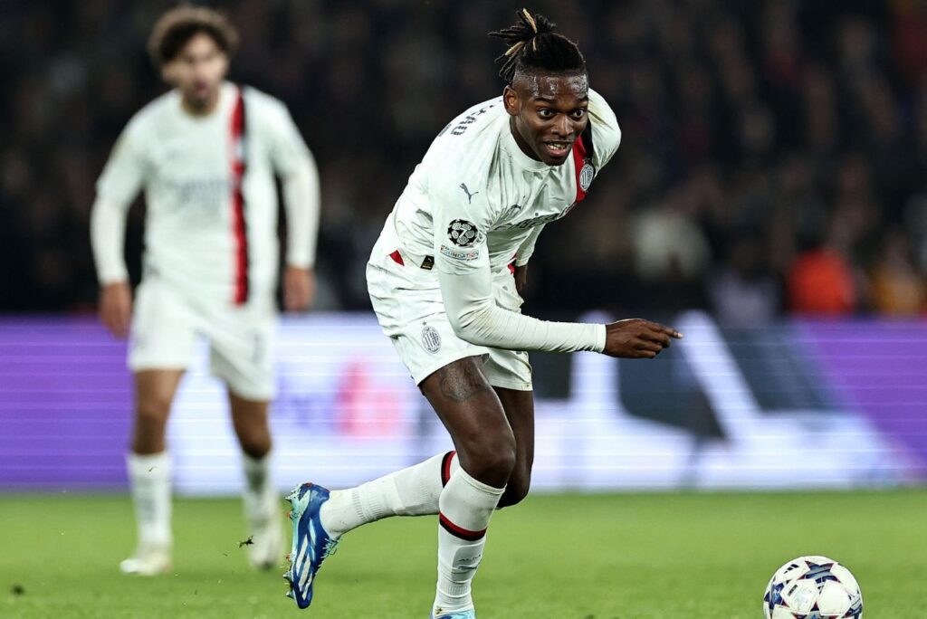 Atacante tem quatro gols pelo Milan na temporada