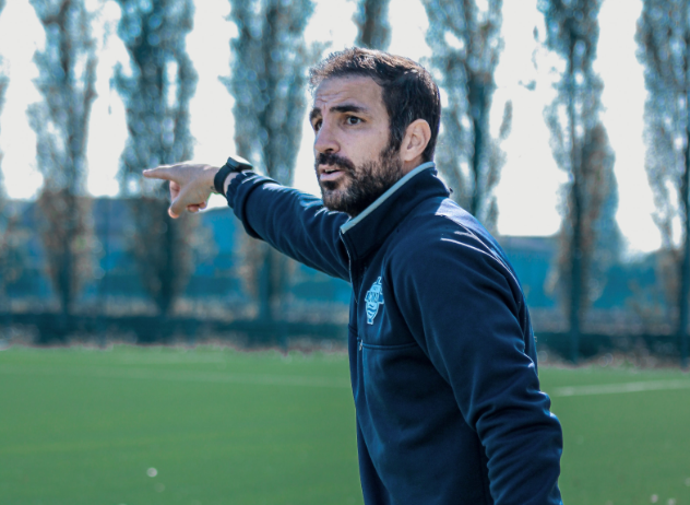 Fàbregas acerta como técnico do Como, time da segunda divisão do italiano Foto: Como/X