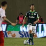 Luan deixou o campo com dores na coxa