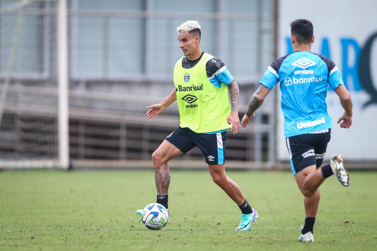 Ferreirinha Tem Interesse Do São Paulo Que Procura O Grêmio