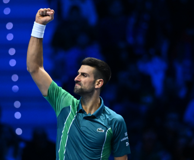 Djokovic vence Alcaraz e vai à final do ATP Finals Foto: ATP Tour/X