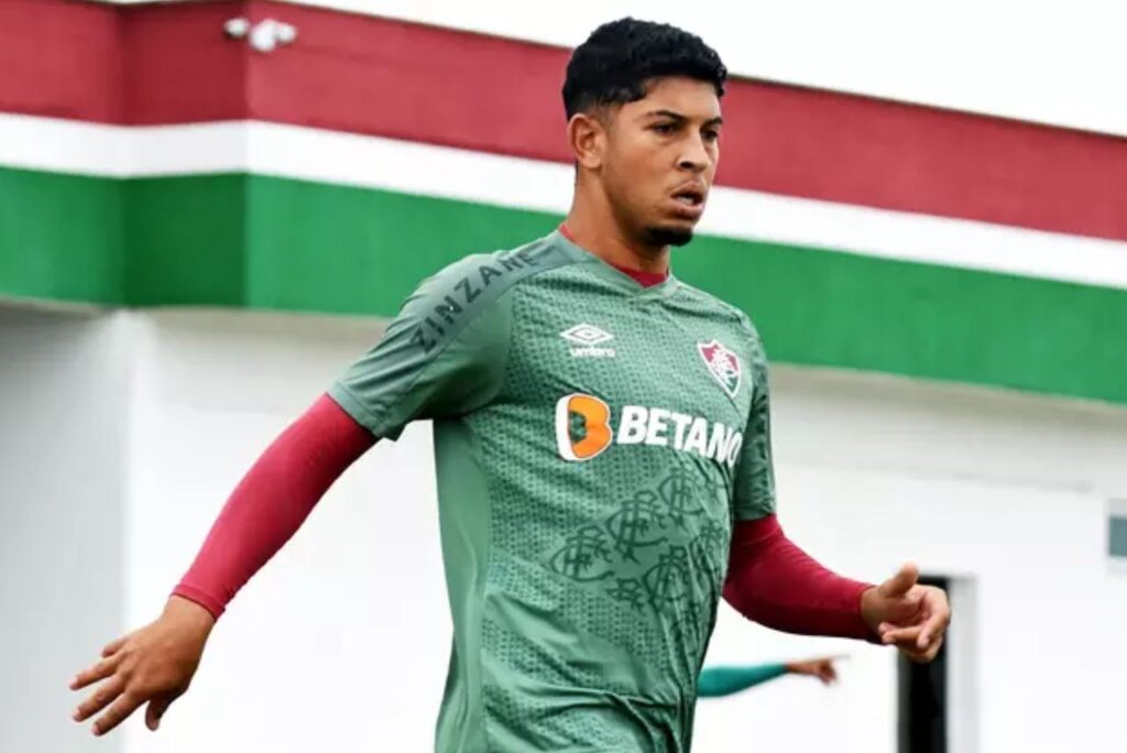 Wiris em treino do Fluminense