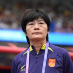 Shui Qingxia no comando da seleção feminina da China Foto: JUNG YEON-JE/AFP