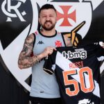 Rossi atingiu 50 jogos pelo Vasco