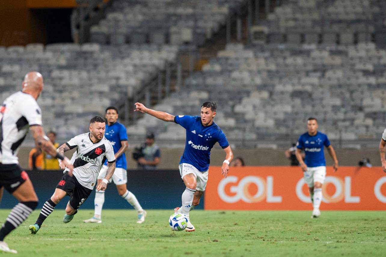 Cruzeiro e Vasco empataram em 2x2